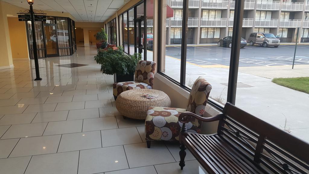 Baymont By Wyndham Fayetteville Fort Bragg Area Екстериор снимка